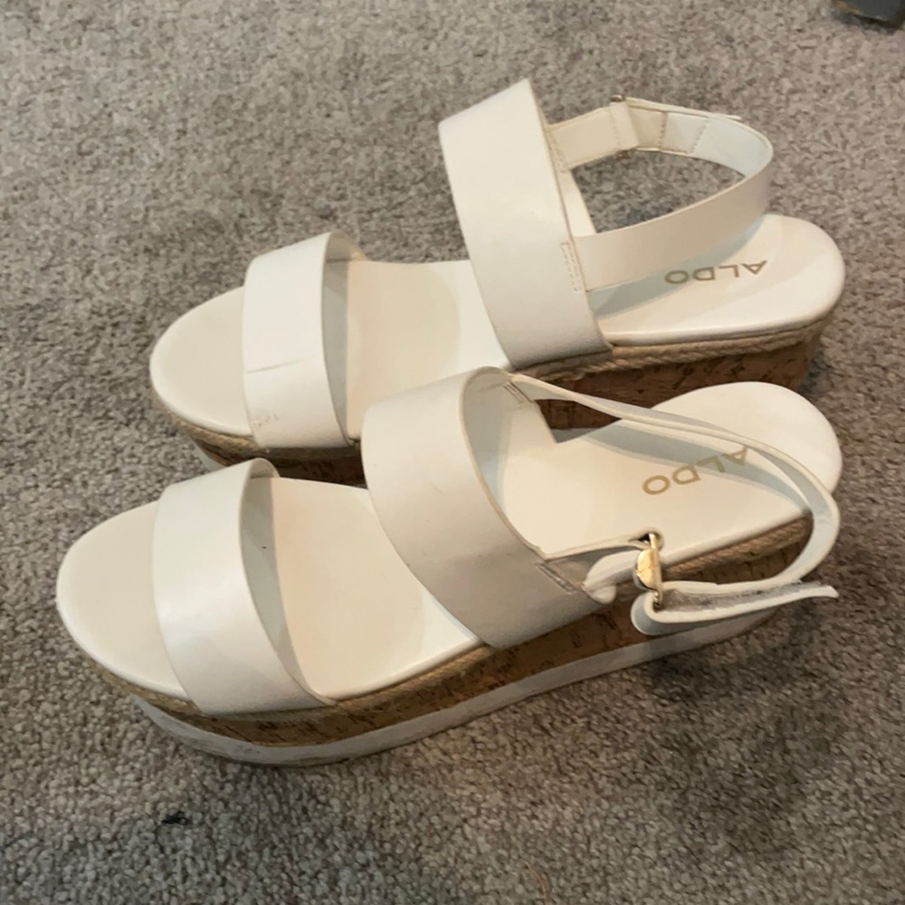 White summer platforms